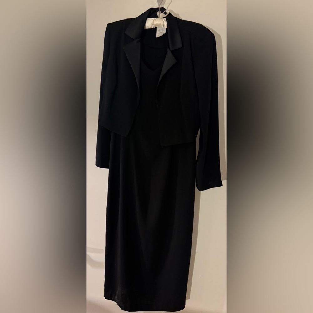 Elegant Black Long Sleeve Women's Dress Vintage